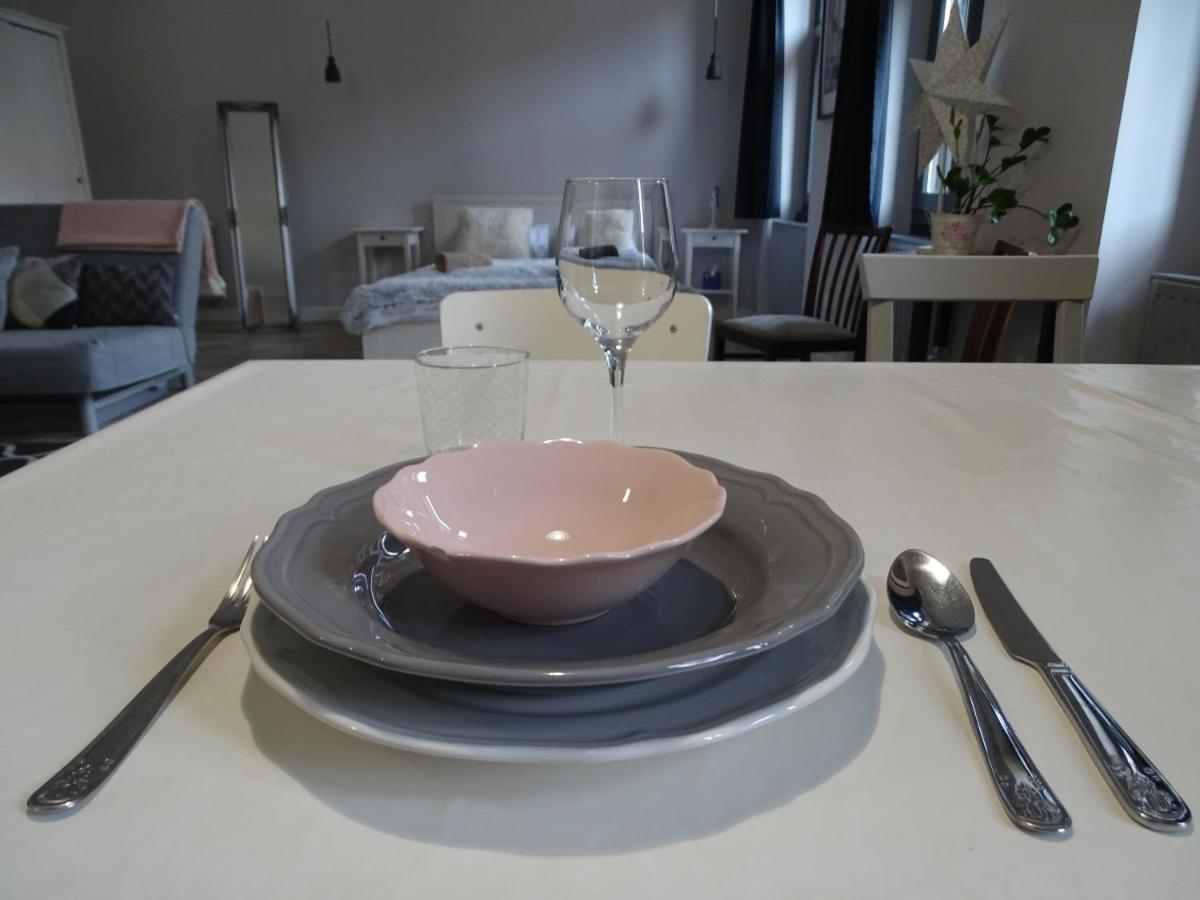 Ovaros Apartman Veszprém Eksteriør billede